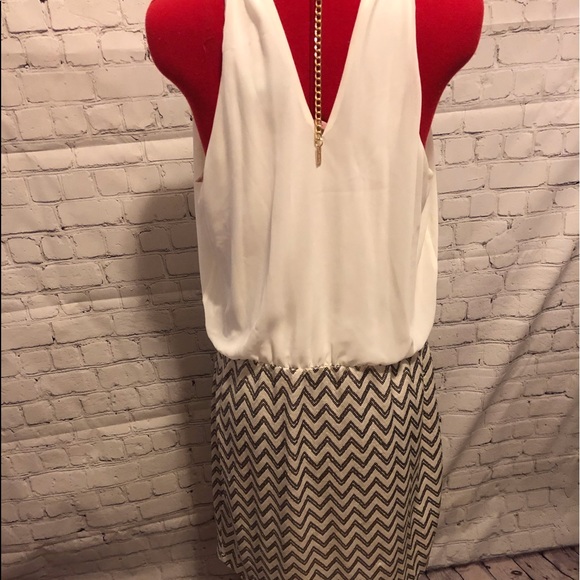 Guess dress cream and gold - Picture 8 of 8